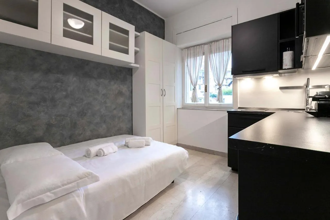 Luna Homes - Studio In Corso Sempione contacts